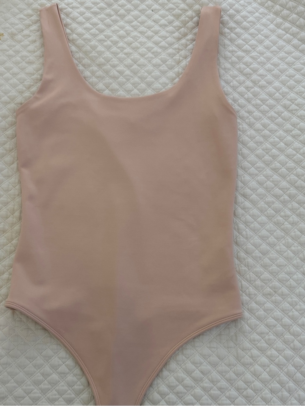 Express Scoop Neck Bodysuit in Blush
